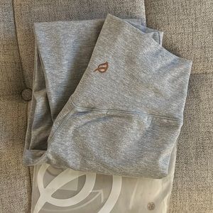 Ptula bare warmth leggings - BRAND NEW